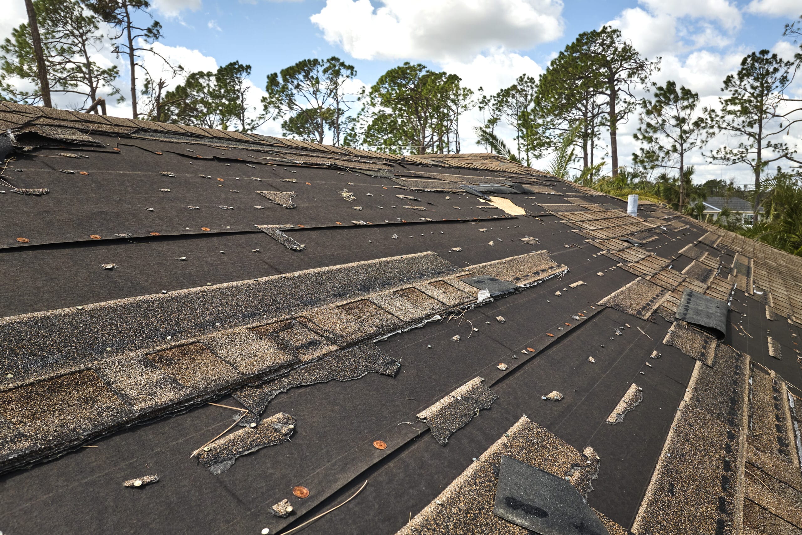 roof replacement signs, when to replace a roof in Sandy Springs